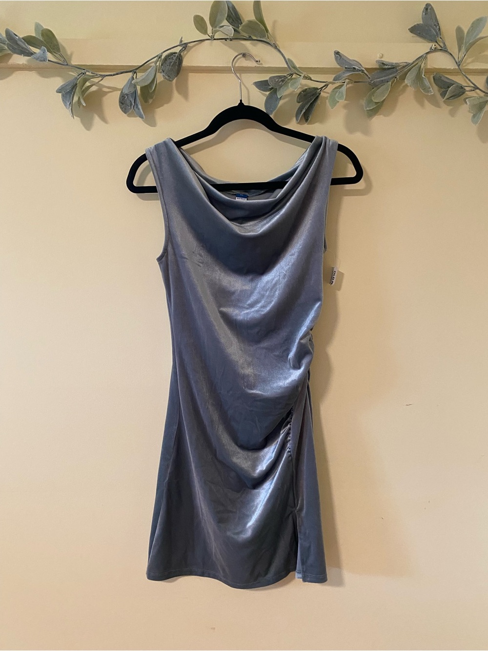 NWT Old Navy Velvet Ruched Mini Dress